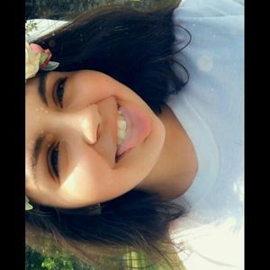 Meet your Posher, Jasmine